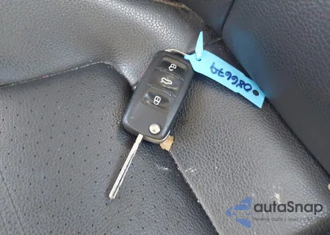 2014 Volkswagen Passat 1.8T Wolfsburg Edition from USA, damaged, VIN 1VWAT7A37EC086679